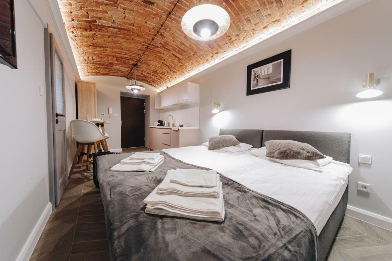M2 Main Square Studio Краков Экстерьер фото